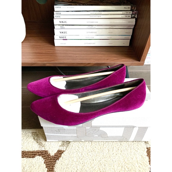 Belle Sigerson Morrison Velvet Flats - Picture 2 of 5